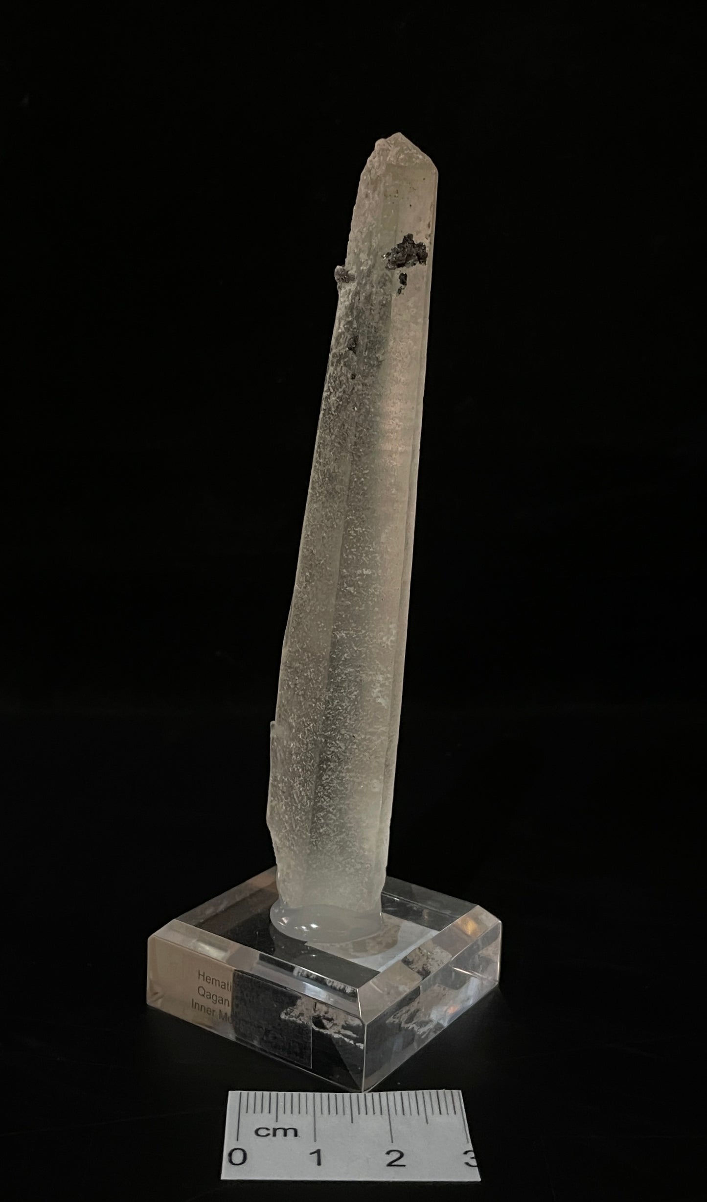 HEMATITE ON QUARTZ, China IHQ017