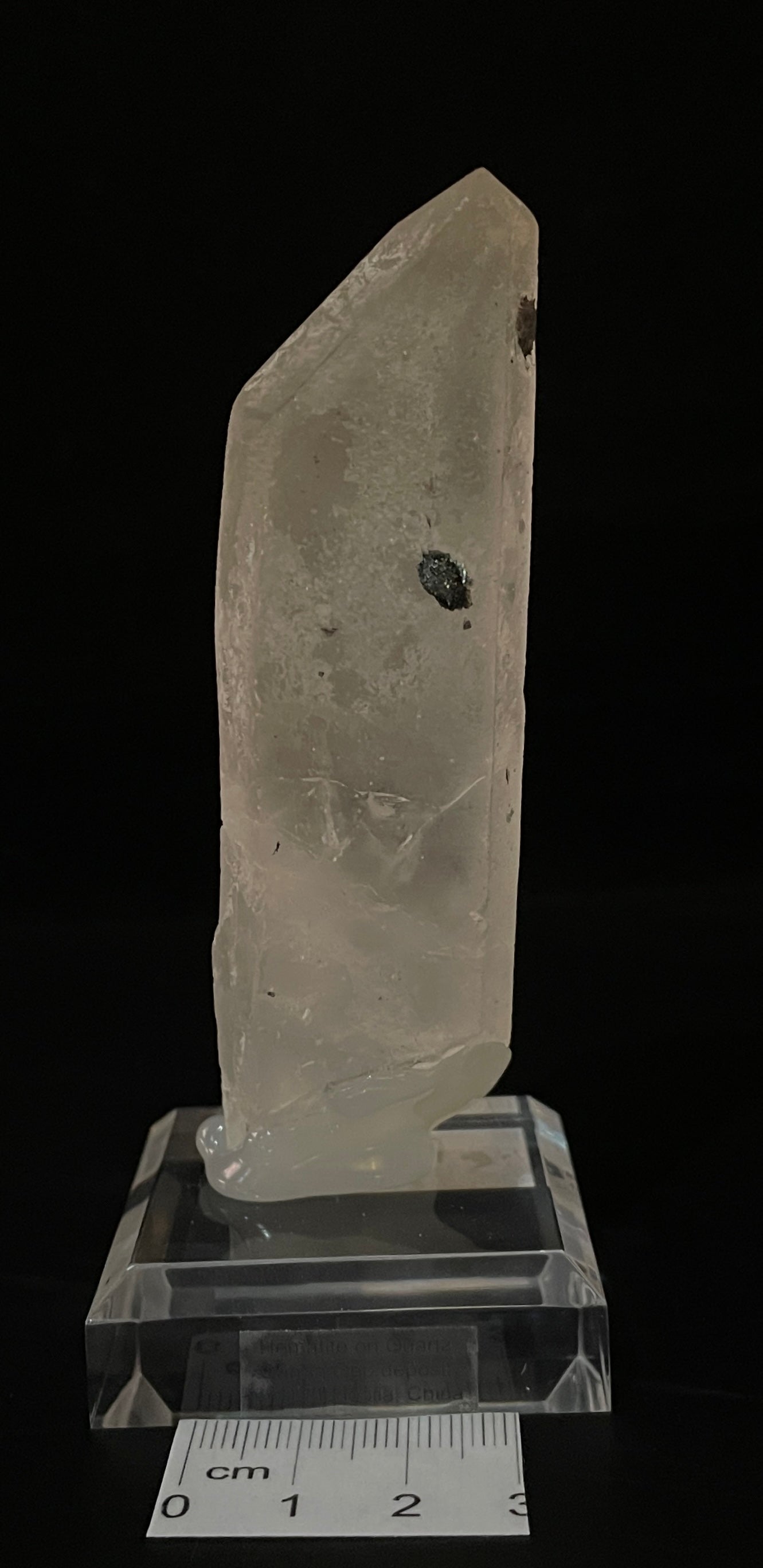 HEMATITE ON QUARTZ, China IHQ019