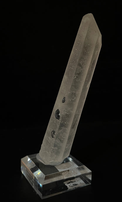 HEMATITE ON QUARTZ, China IHQ022