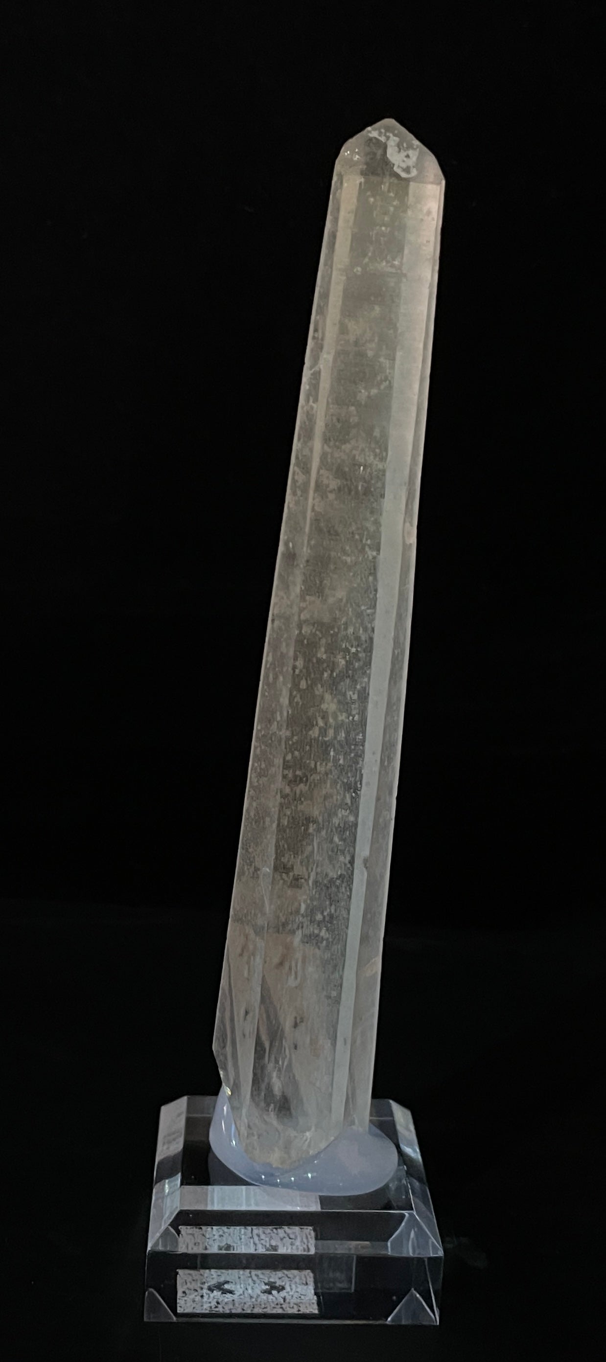 HEMATITE ON QUARTZ, China IHQ026