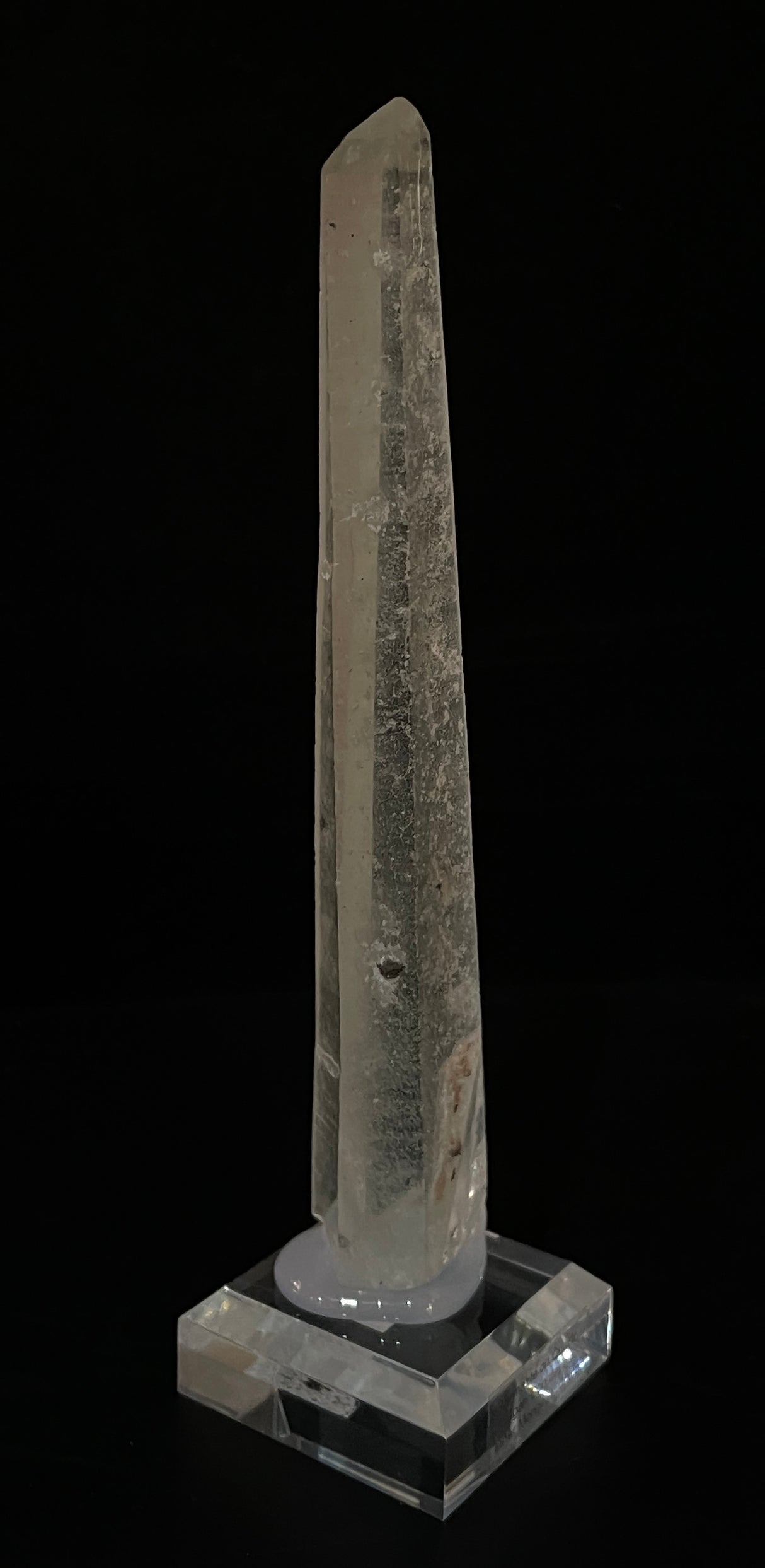 HEMATITE ON QUARTZ, China IHQ026