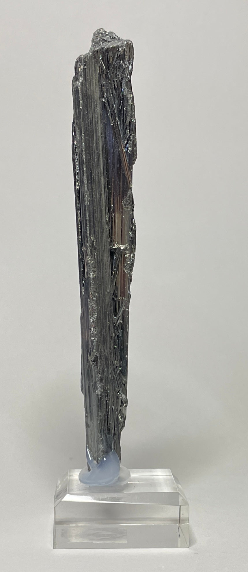 STIBNITE, China IST037