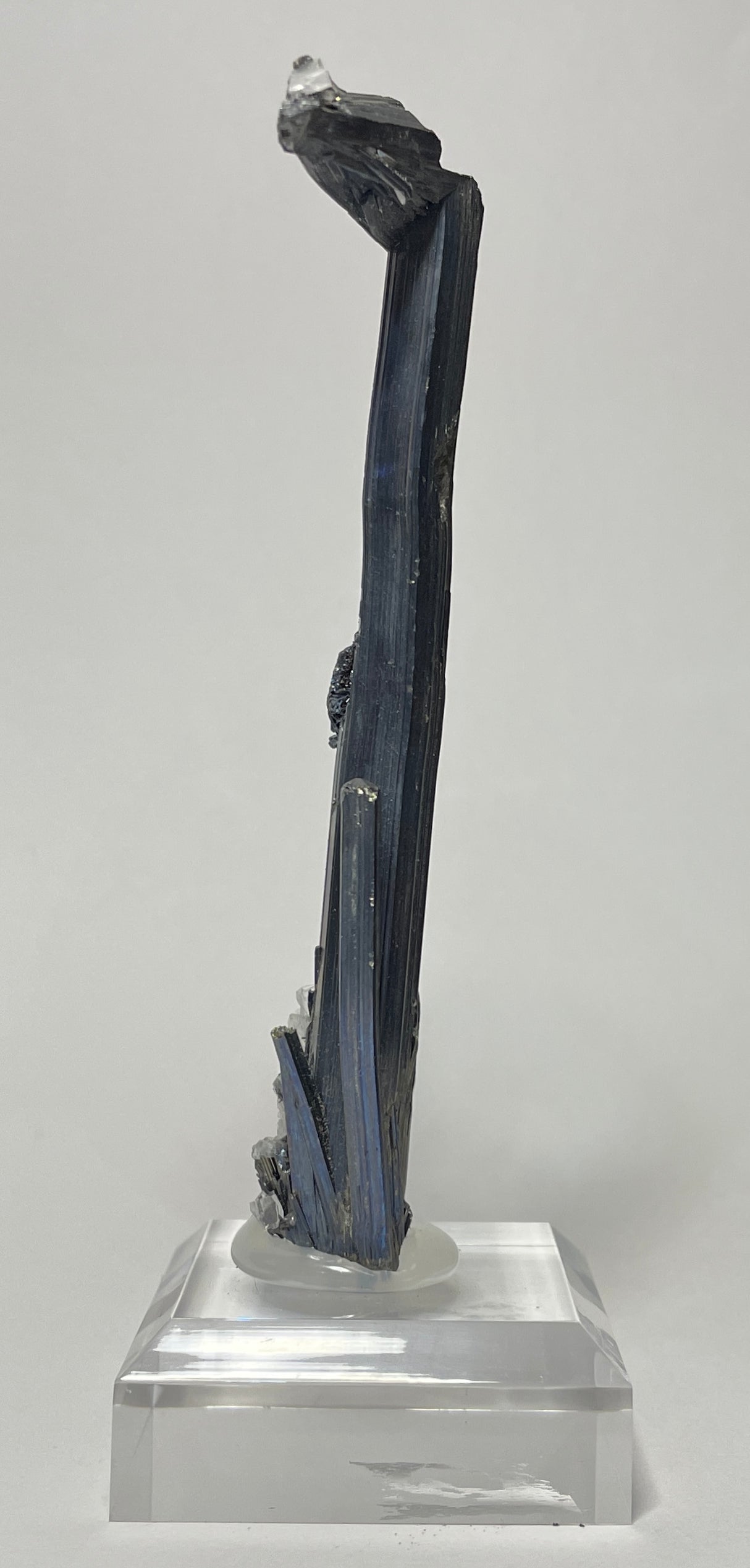 STIBNITE, China IST039