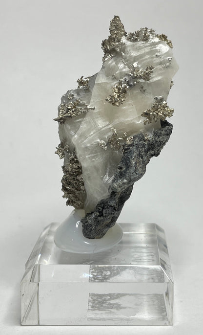 SILVER ON CALCITE, Morocco ISI011