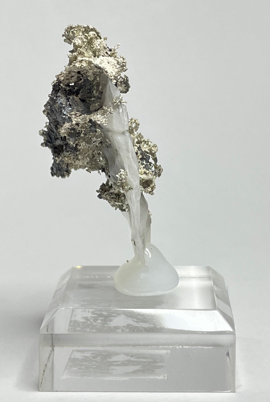 SILVER ON CALCITE, Morocco ISI018