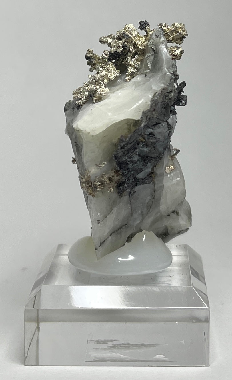 SILVER ON CALCITE, Morocco ISI027