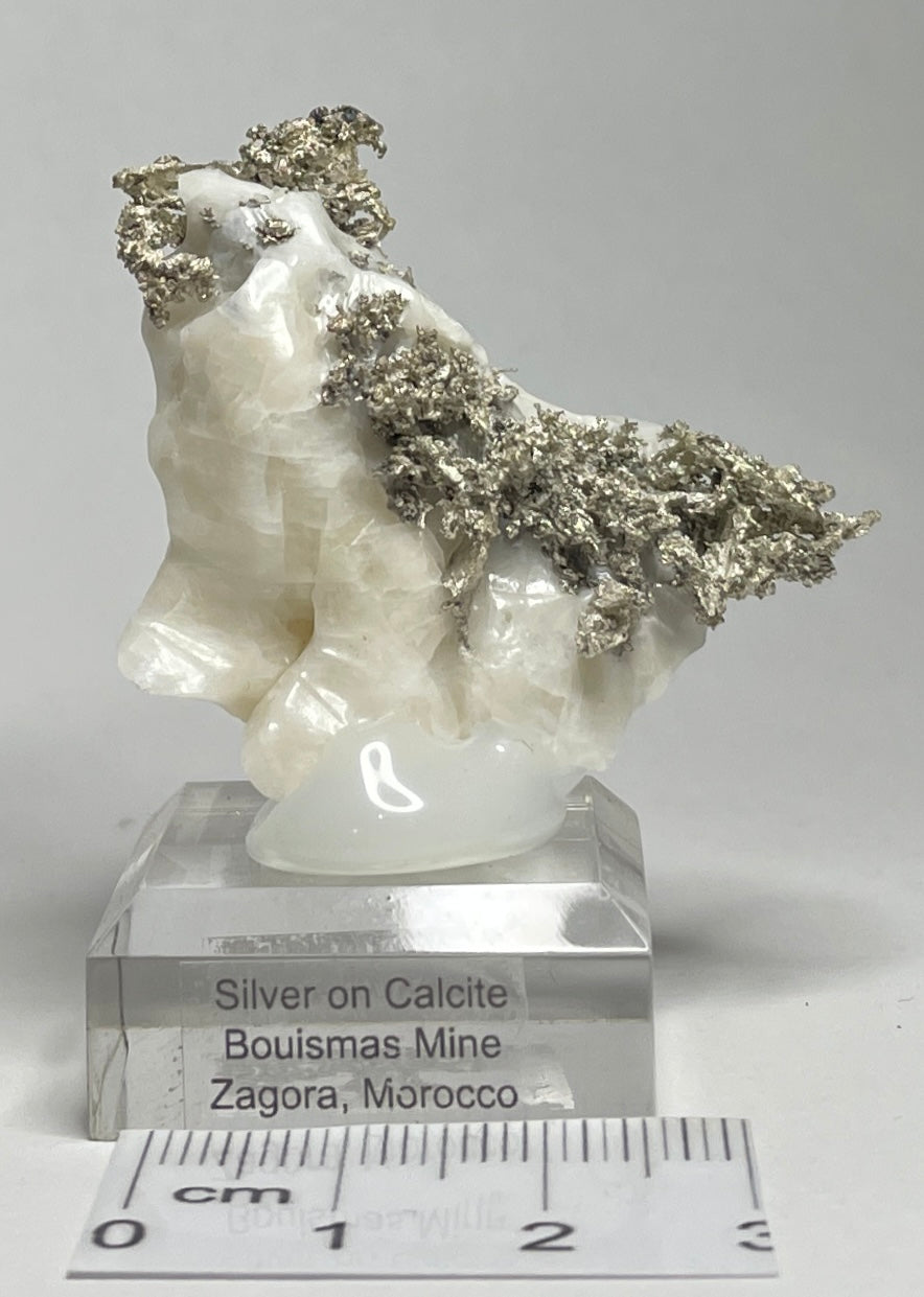 SILVER ON CALCITE, Morocco ISI034