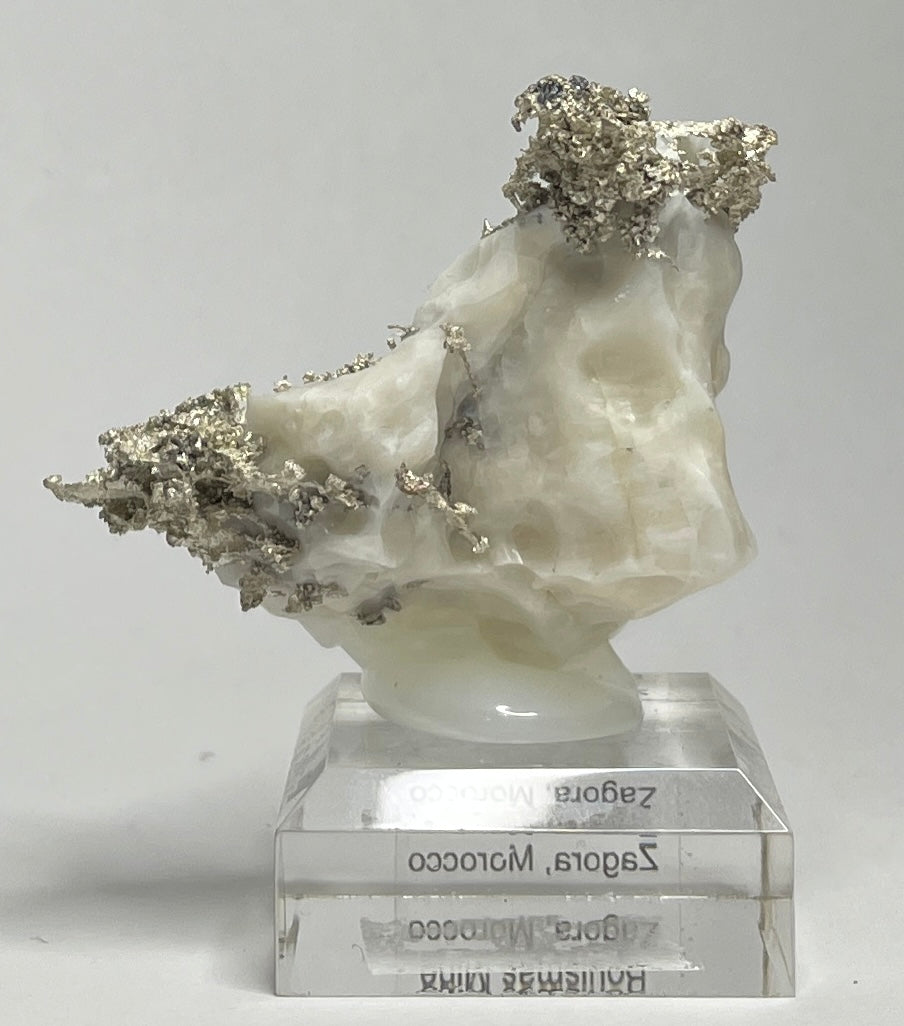 SILVER ON CALCITE, Morocco ISI034