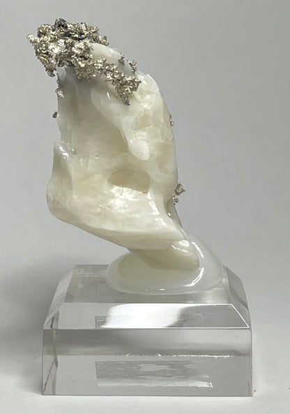 SILVER ON CALCITE, Morocco ISI034