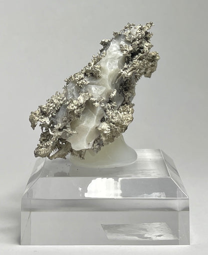 SILVER ON CALCITE, Morocco ISI035