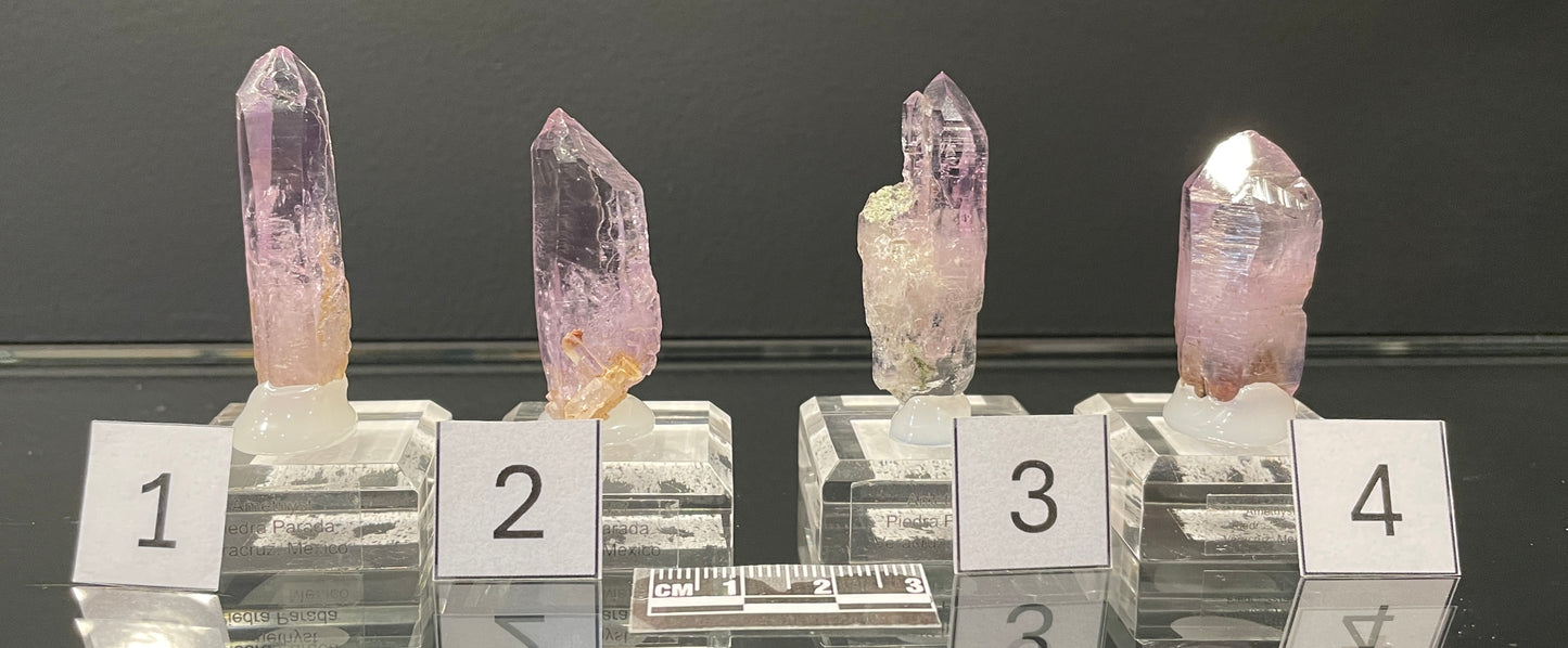 VERA CRUZ AMETHYST, Mexico IVA043-46