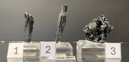 TOURMALINE, Australia ITO001-3