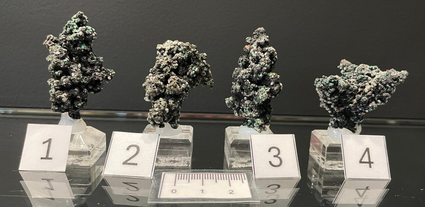 MALACHITE ON NATIVE COPPER, Australia IMC041-44