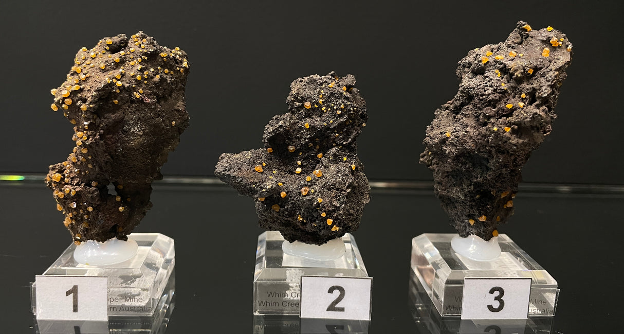 WULFENITE, Western Australia IWF034-36