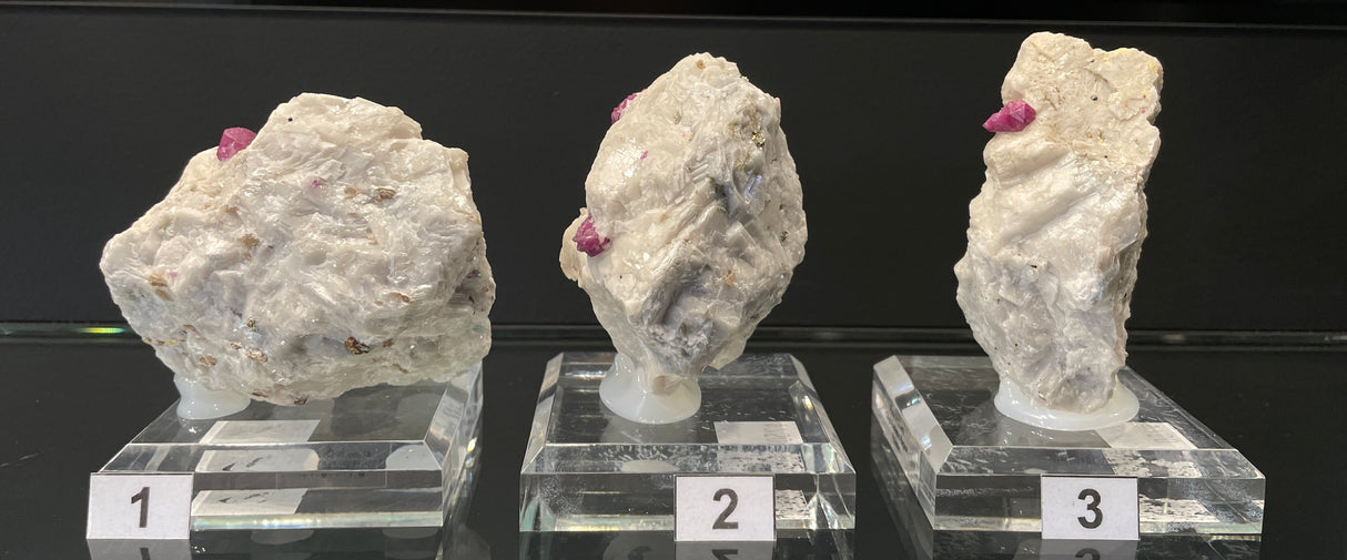 RUBY IN QUARTZ, Pakistan IRB004-6