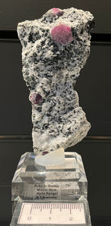 RUBY IN GNEISS, Australia IRG024