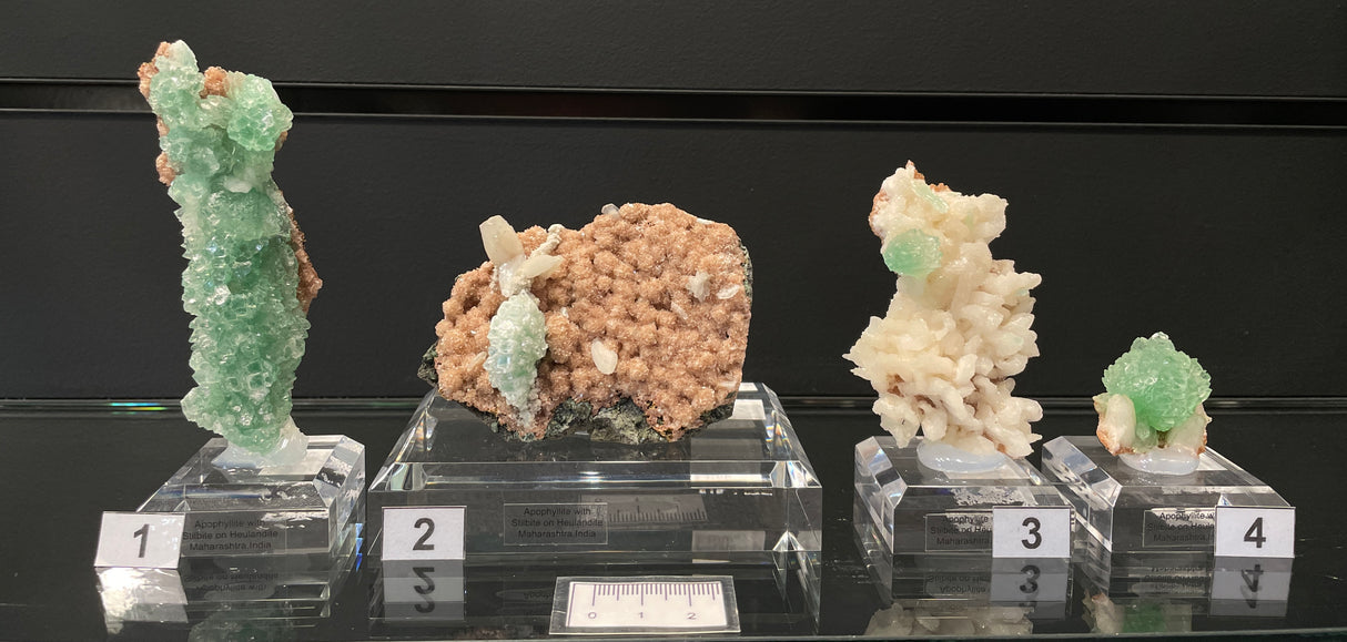 GREEN APOPHYLLITE, STILBITE AND HEULANDITE, India, IGR001-4