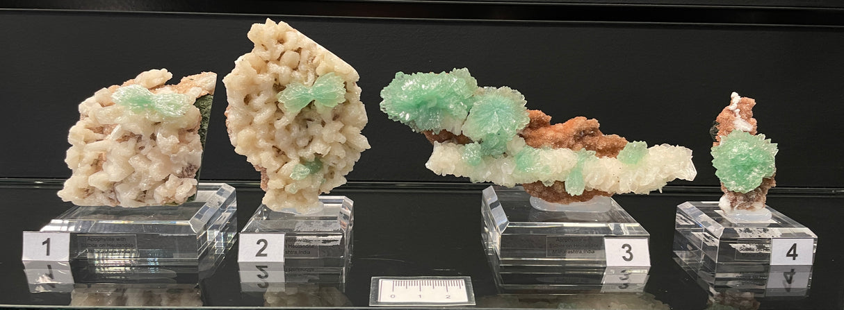 GREEN APOPHYLLITE, STILBITE AND HEULANDITE, India, IGR005-8