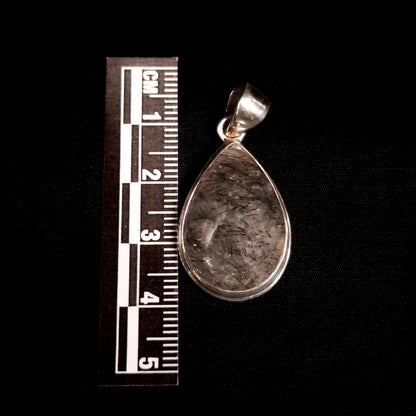 TOURMALINE IN QUARTZ PENDANT set in STERLING SILVER 3SSTQP