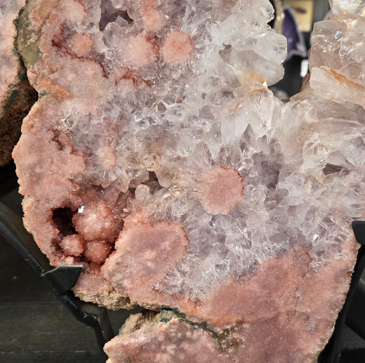 PINK AMETHYST ON STAND Brazil RBPAS1