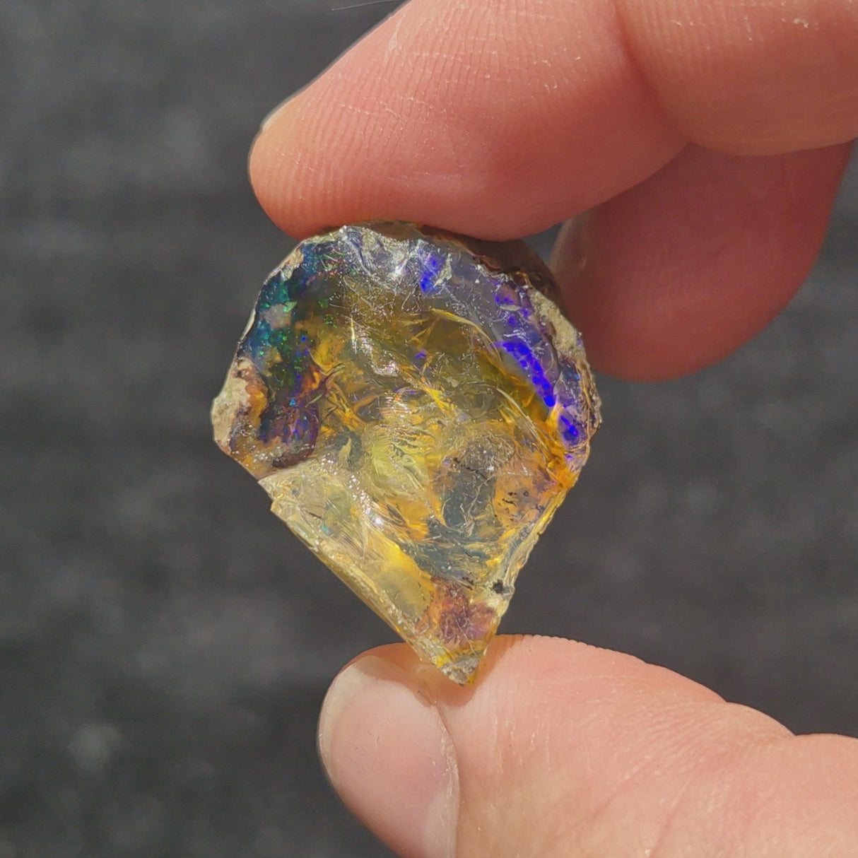 ROUGH WELO OPAL, Ethiopia XET010