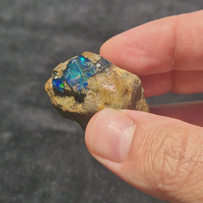 ROUGH WELO OPAL, Ethiopia XET004
