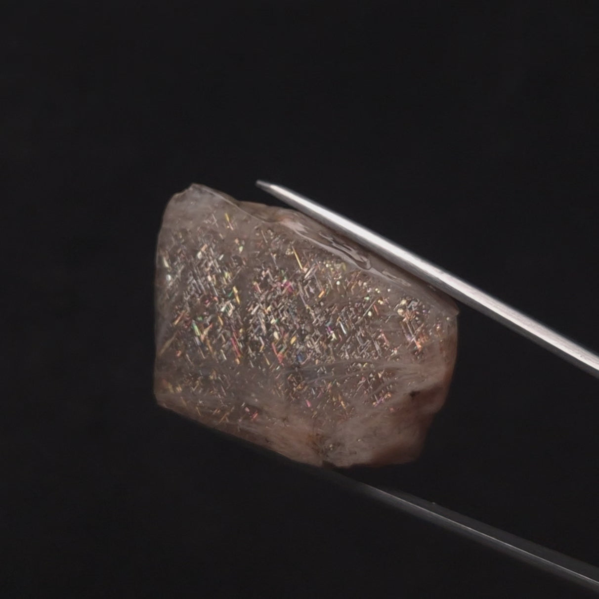 RAINBOW LATTICE SUNSTONE, Australia XLF017