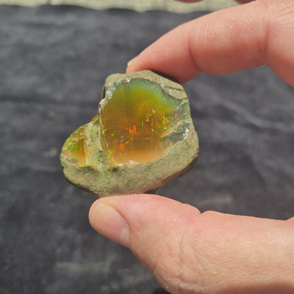 ROUGH WELO OPAL, Ethiopia XET002
