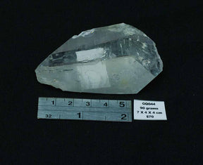 QUARTZ NATURAL CRYSTAL POINT GQ044