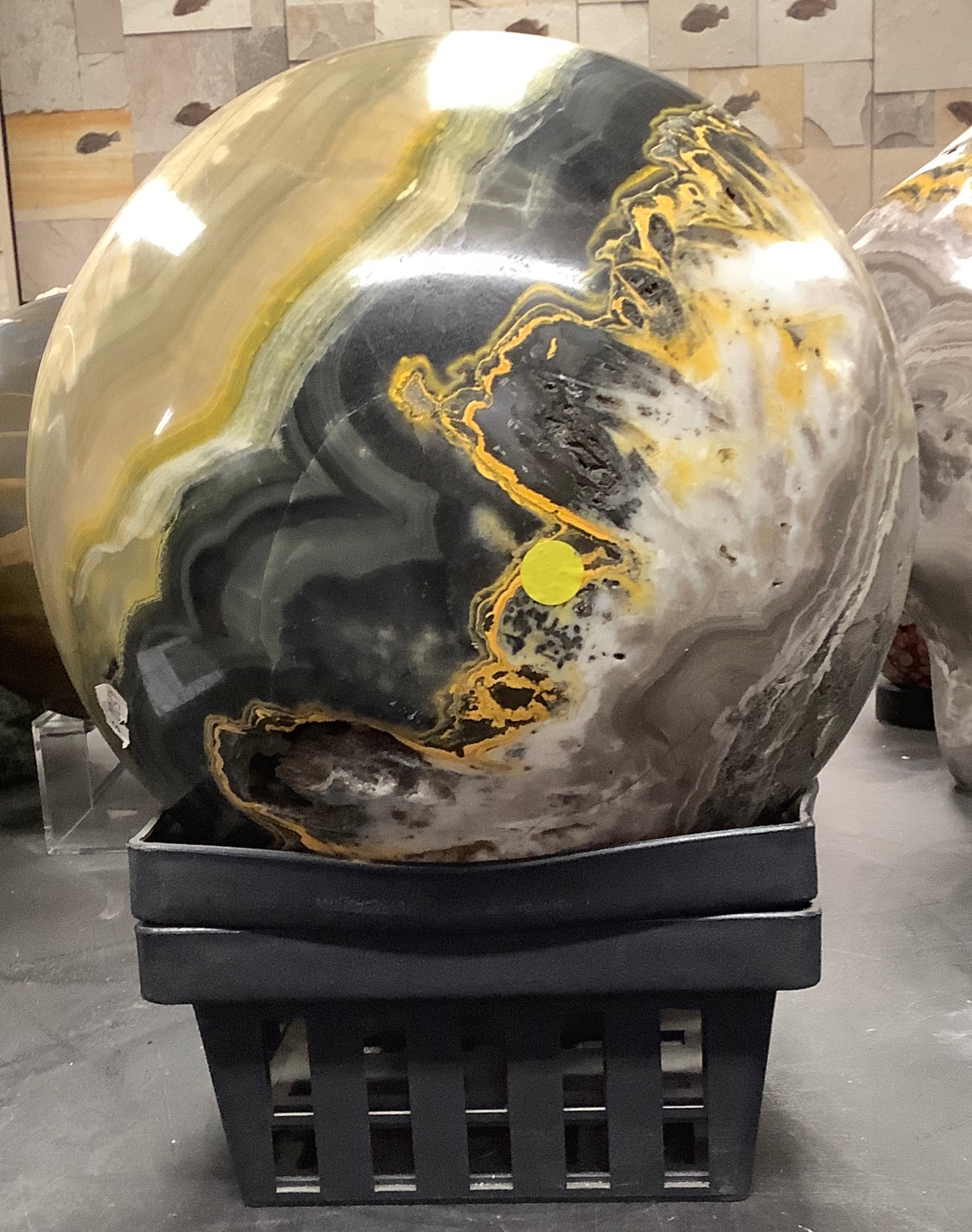 Bumblebee Sphere