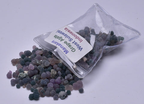 GRAPE AGATE 50 grams P704