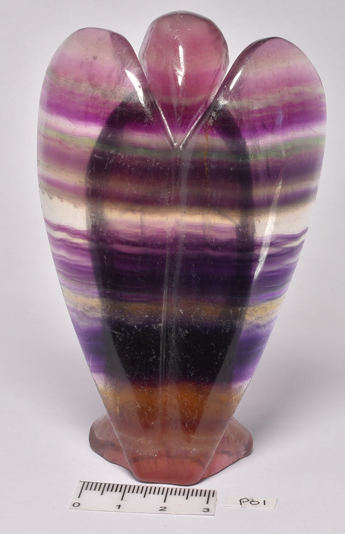 FLUORITE ANGEL CARVING 11 CM P01