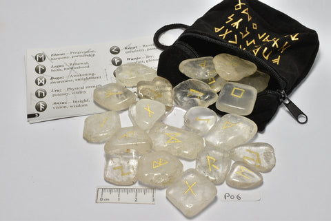 RUNES IN CLEAR QUARTZ P525