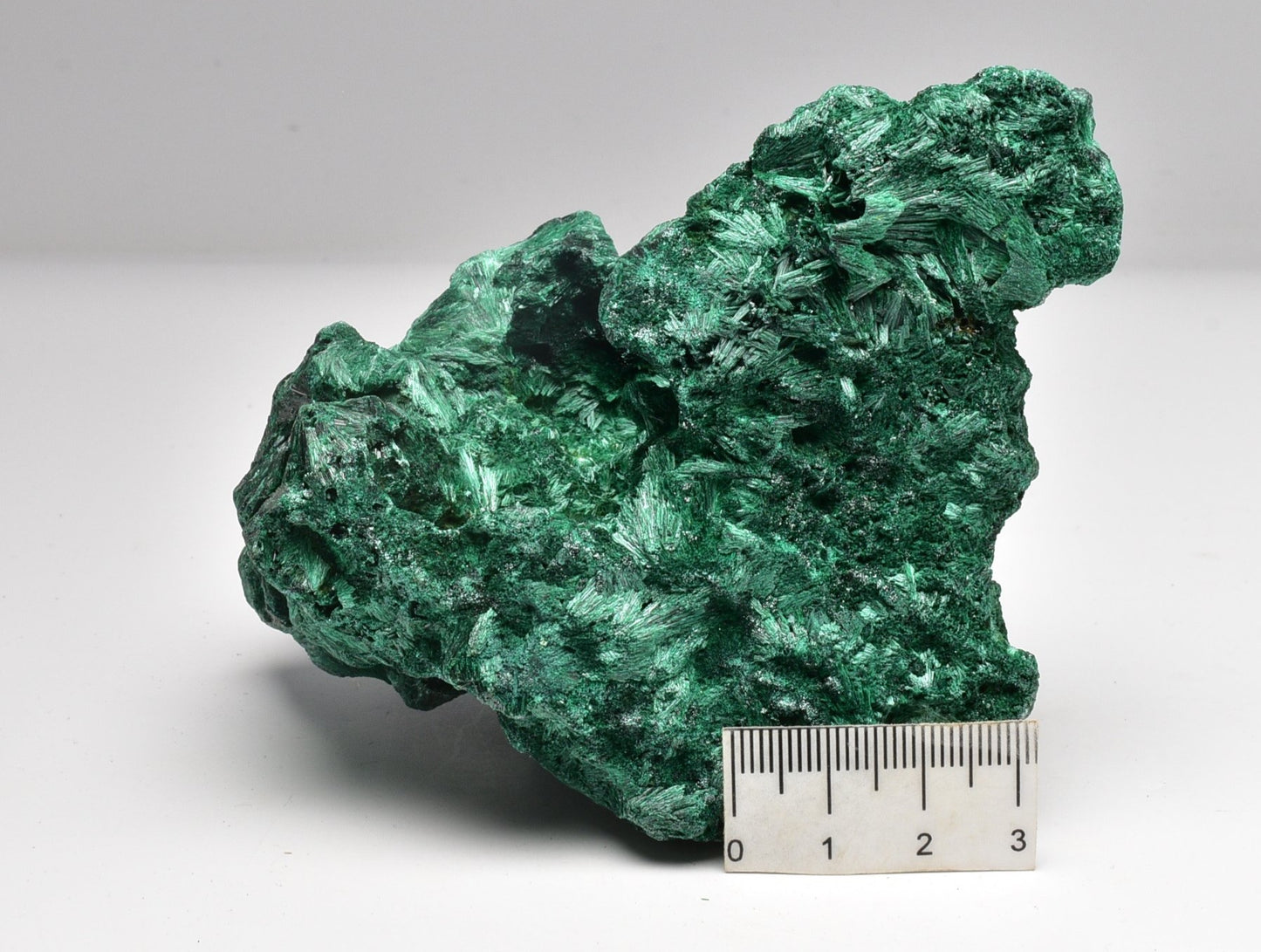 VELVET MALACHITE FROM CONGO P292