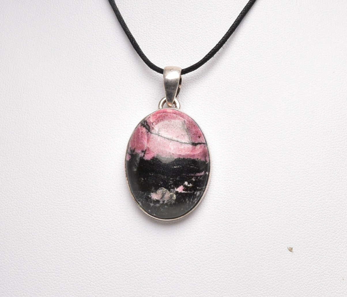 RHODONITE OVAL PENDANT set in STERLING SILVER J86
