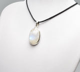 MOONSTONE CRYSTAL PENDANT J51