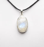 MOONSTONE CRYSTAL PENDANT J51