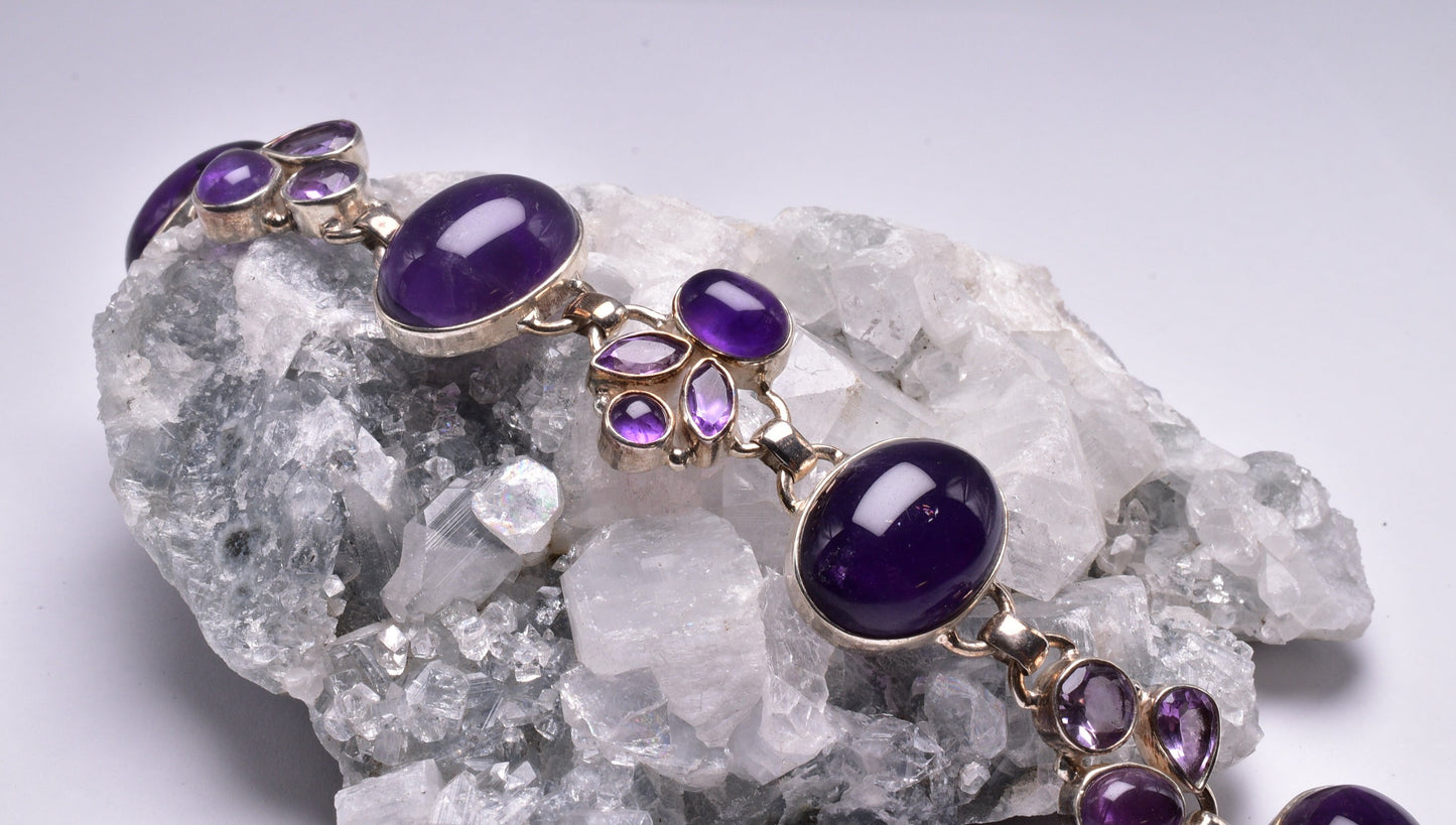AMETHYST BRACELET J183