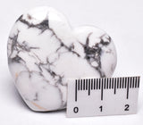 HOWLITE HEART CARVING P1129