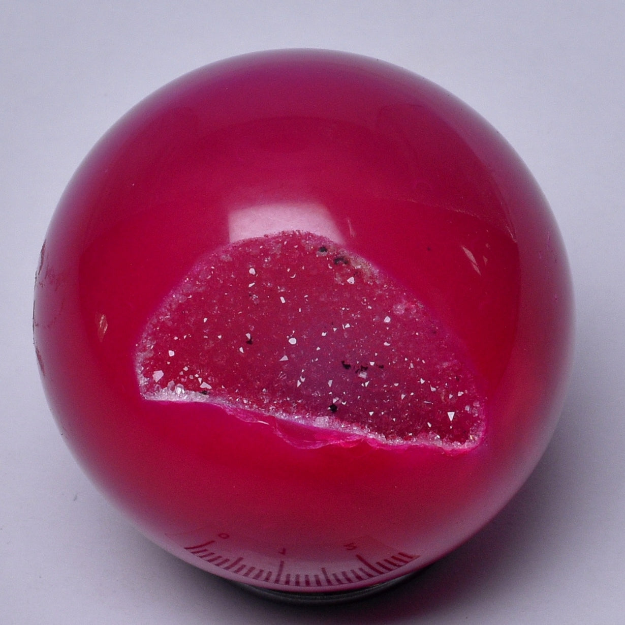 DYED AGATE SPHERE P321