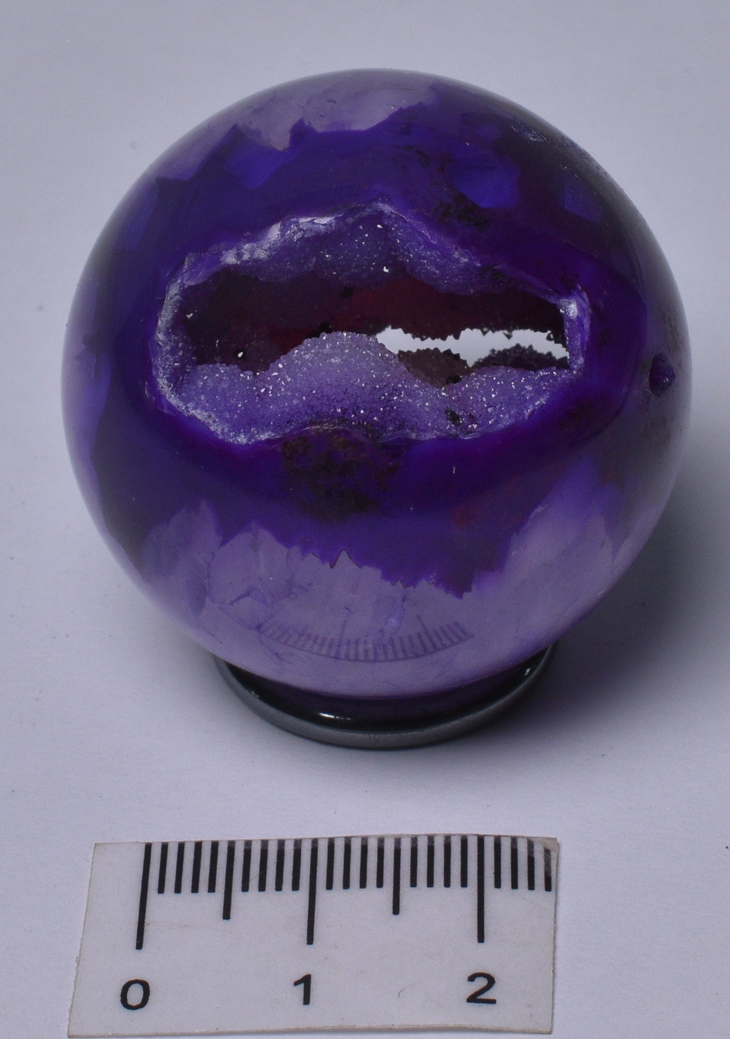 DYED AGATE SPHERE P323