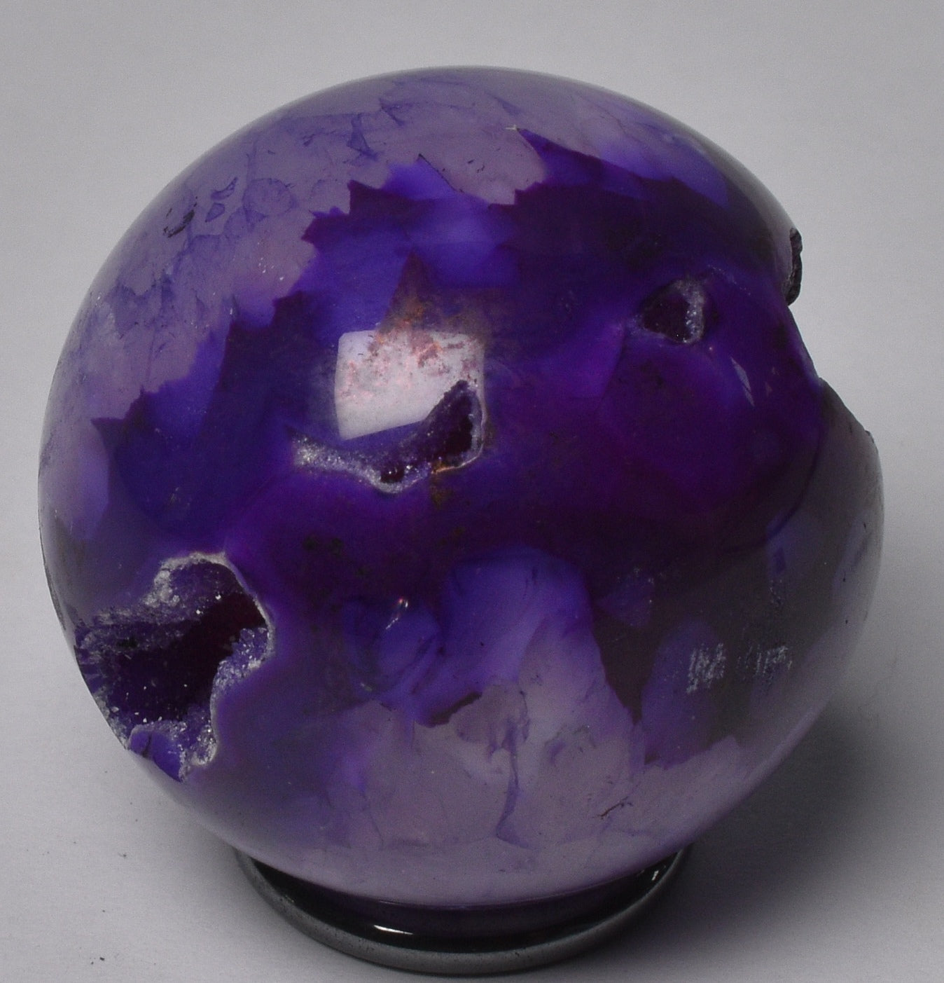 DYED AGATE SPHERE P323