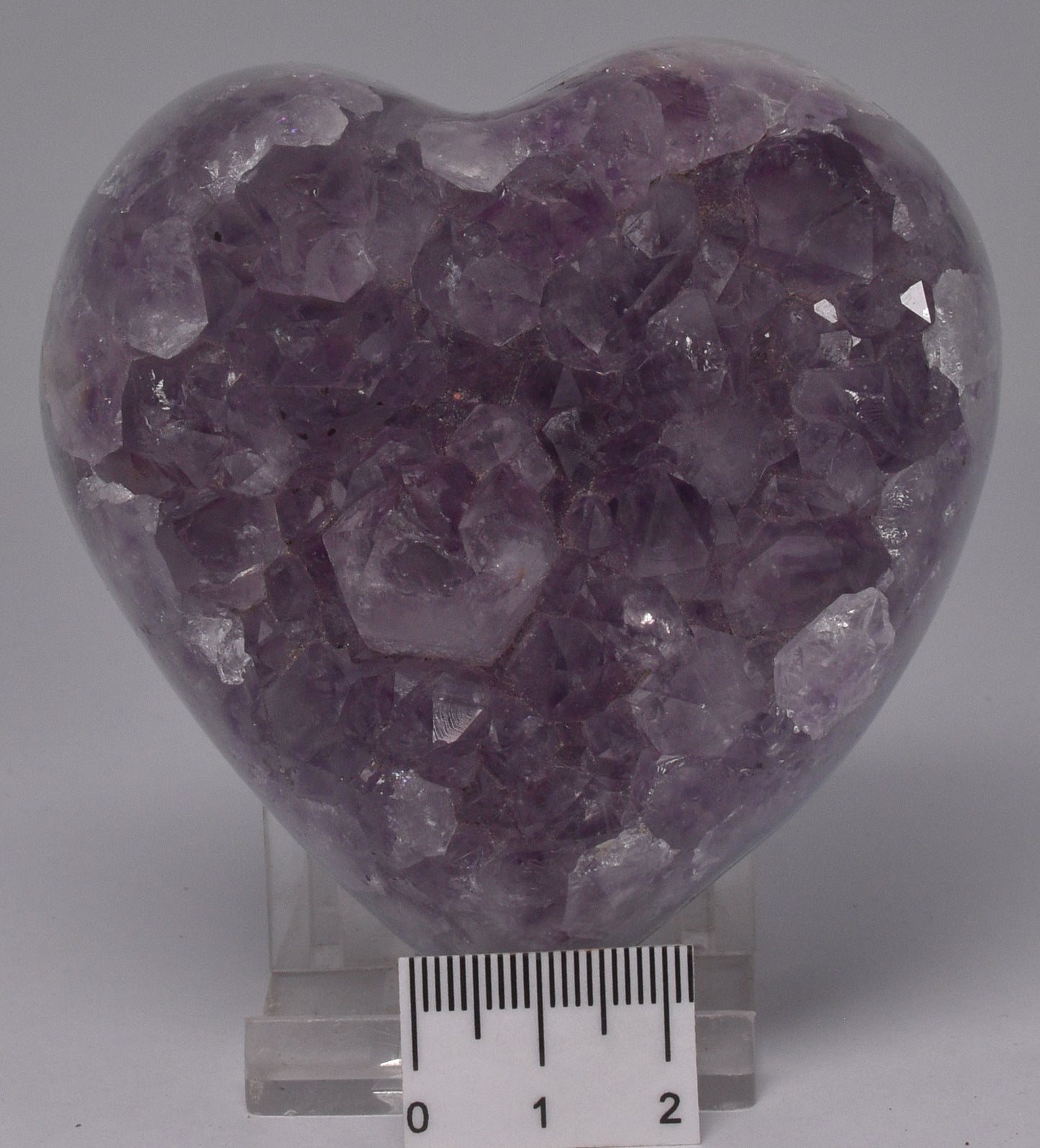 AMETHYST HEART CLUSTER P630