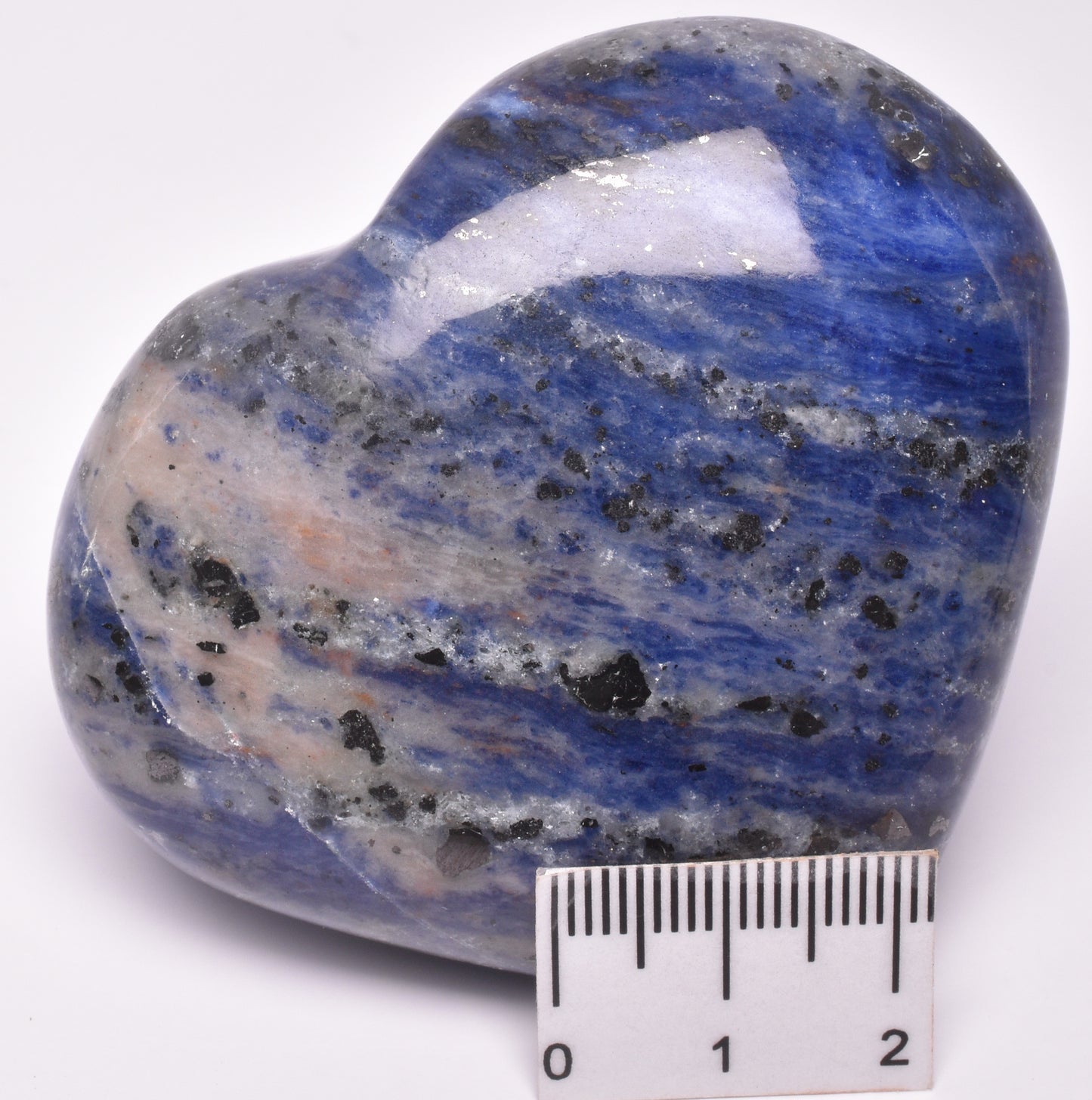 SODALITE CRYSTAL HEART CARVINGS P1001