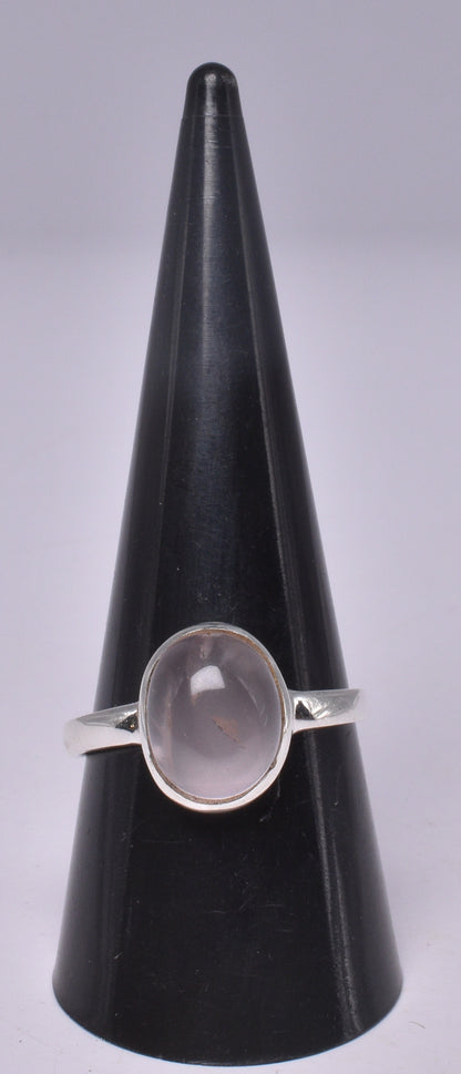 ROSE QUARTZ RING set in STERLING SILVER, S/9.5 J194