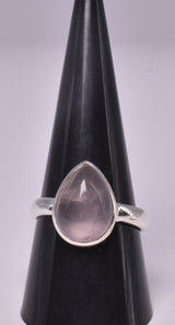 ROSE QUARTZ RING set in STERLING SILVER, SIZE T/10 J196