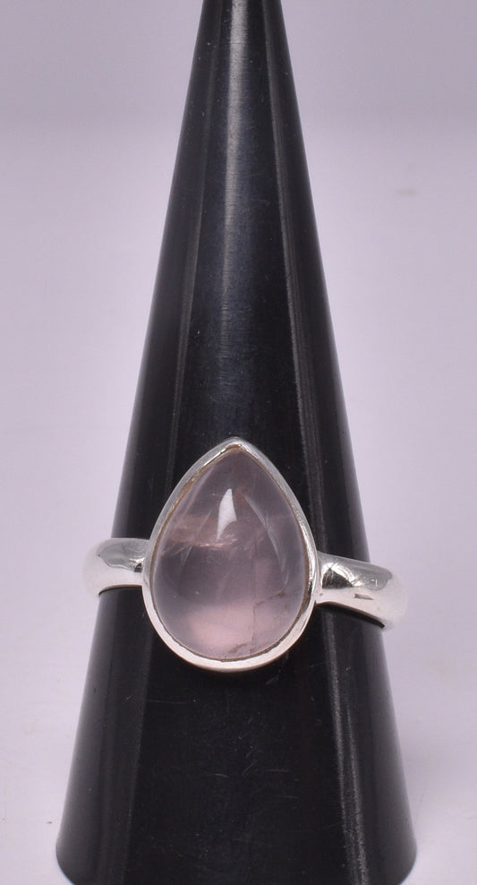 ROSE QUARTZ RING J196