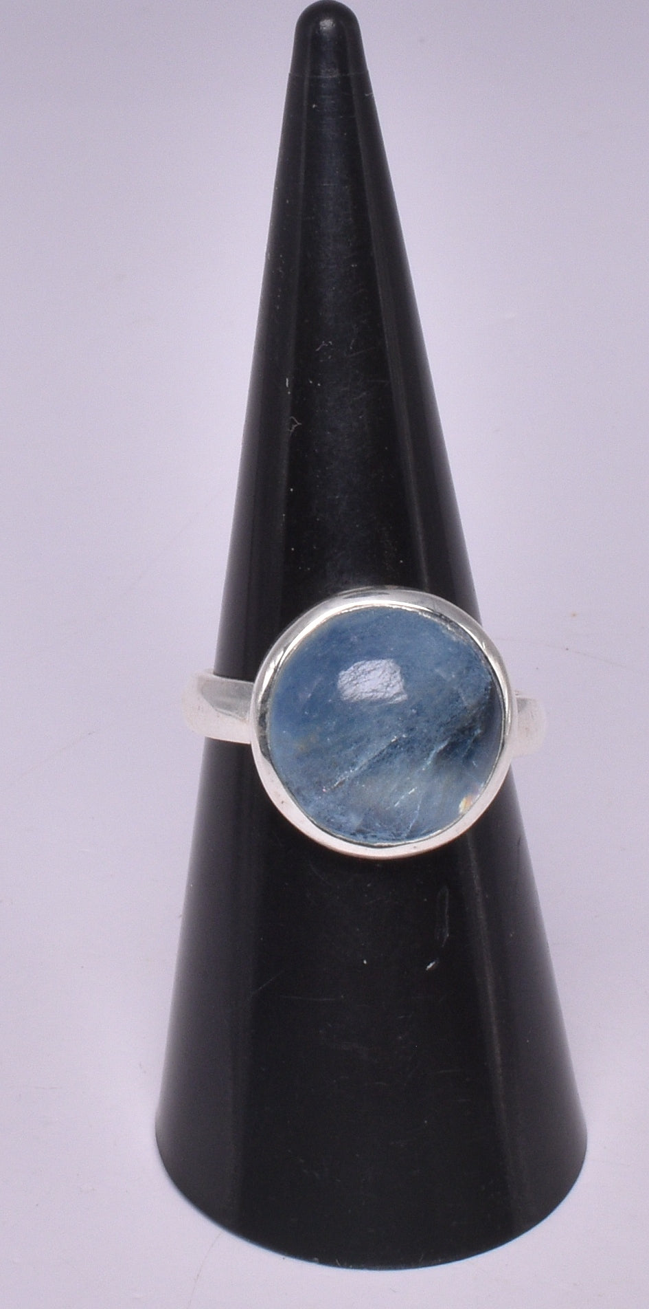 AQUAMARINE RING set in STERLING SILVER, SIZE O/7.5 J208