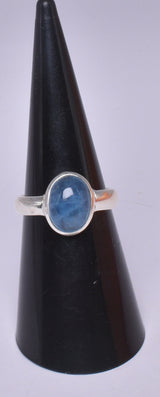 AQUAMARINE RING set in STERLING SILVER, SIZE M/6.5 J211