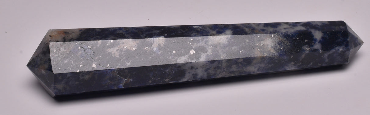 SODALITE POINT WAND P835